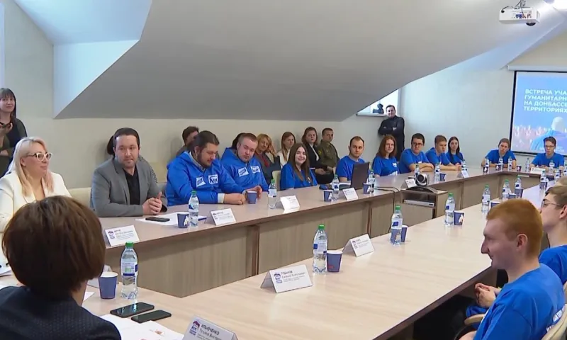 В Алтайском крае планируют открыть Центр подготовки волонтеров для участия в гуманитарной миссии в Донбассе