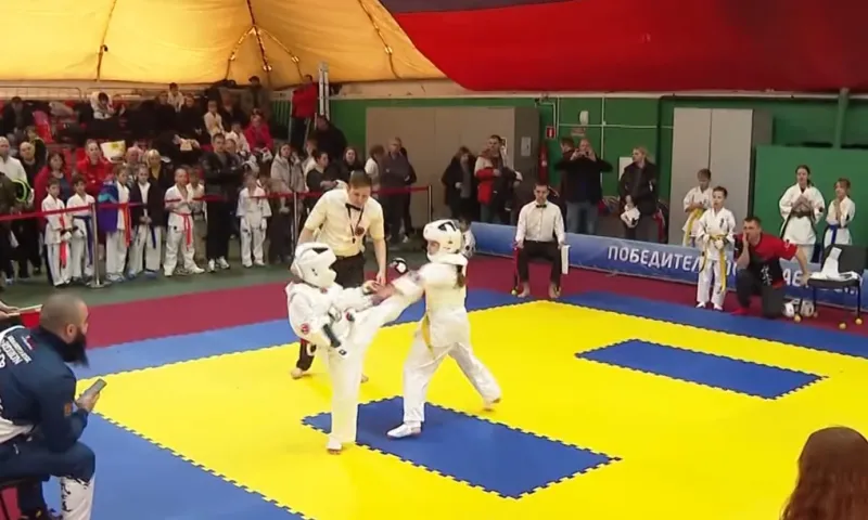 Чемпионат и первенство Алтайского края по киокушин прошли в Барнауле