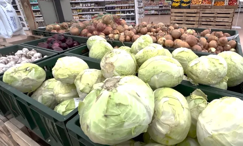 Алтайкрайстат: в  регионе снизились цены на социально значимые продукты