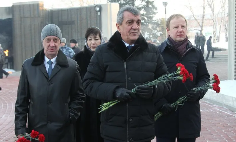 Памятные мероприятия, посвящённые Дню Неизвестного Солдата, проходят в Барнауле