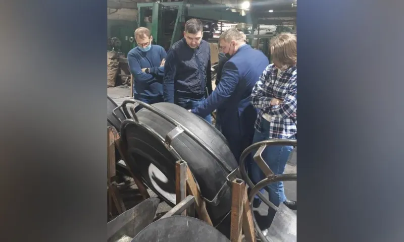 Делегация Минпромторга России посетила предприятия химической промышленности в Барнауле
