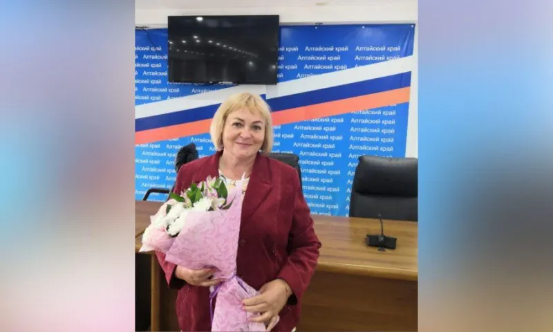 Алтайская учительница получила Благодарность президента России