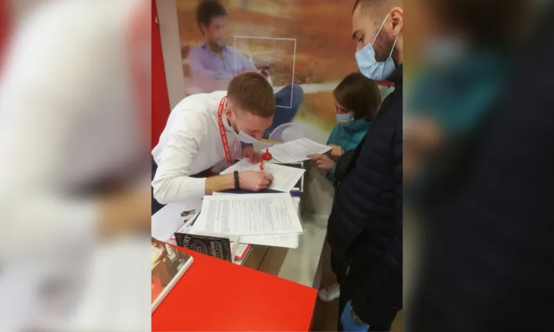 Соблюдение масочного режима проверили в барнаульских ТЦ