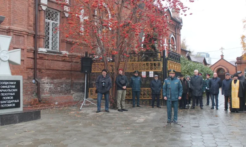 В Барнауле открыли памятник солдатам Русско-японской войны