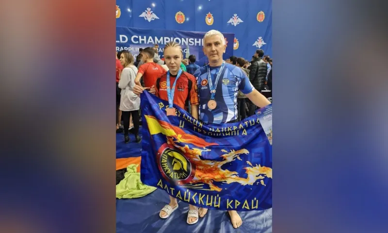 Алтайские спортсмены завоевали медали на первенстве мира по грэпплингу и грэпплингу-ги