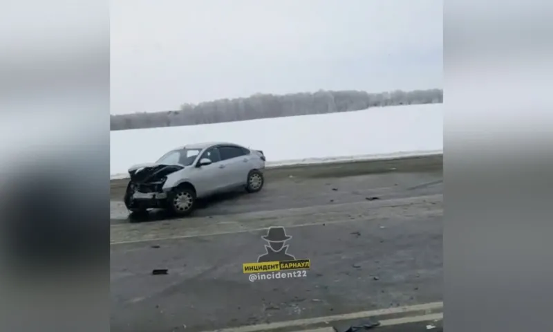 Движение на трассе Бийск – Барнаул затруднено из-за ДТП