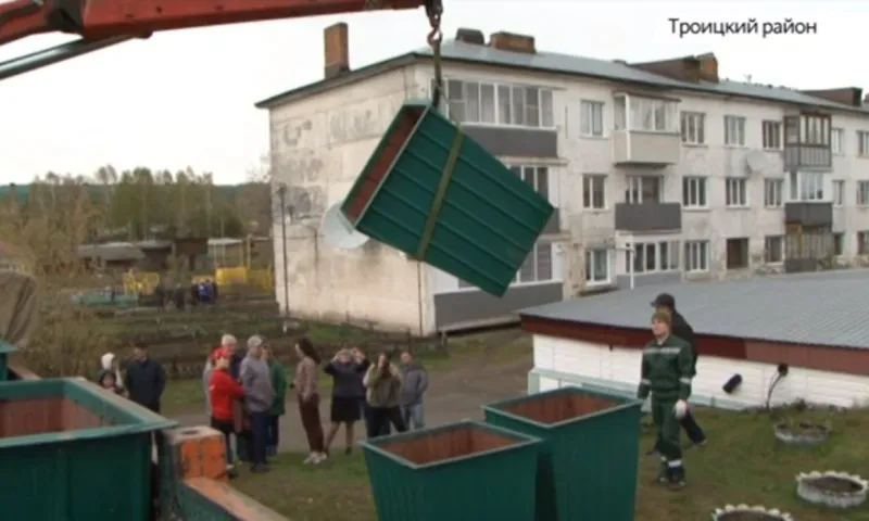 Контейнеры для сбора ТКО появились в Троицком районе