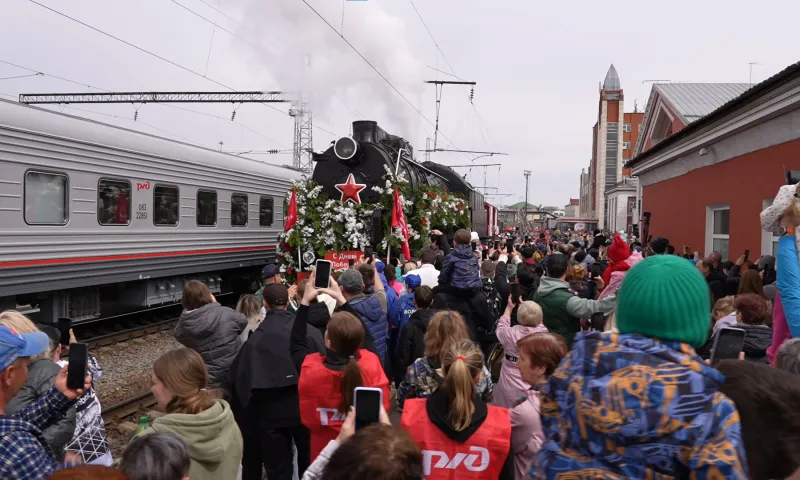 Как в Барнауле встречали легендарный паровоз