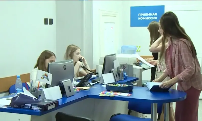 Приемная комиссия начала свою работу в Барнауле