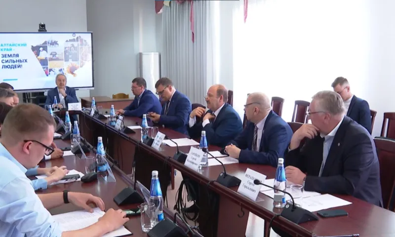 Точки роста алтайской промышленности обсудили сегодня за круглым столом в Барнауле