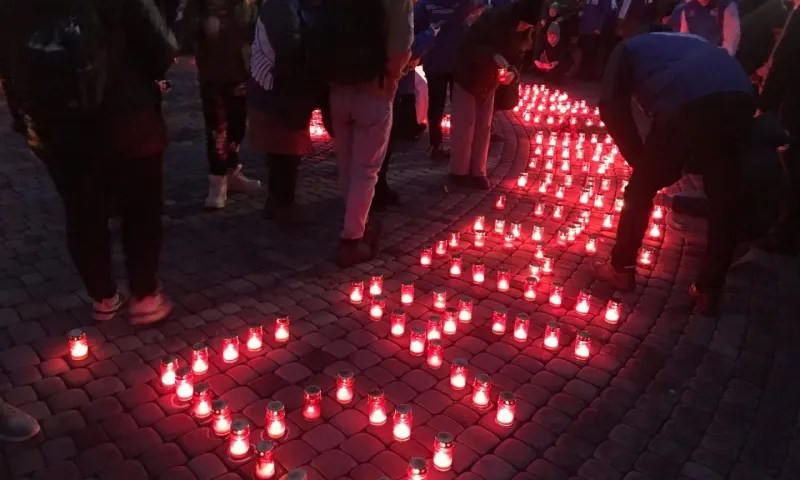 Огненные картины войны изобразят сегодня в Барнауле