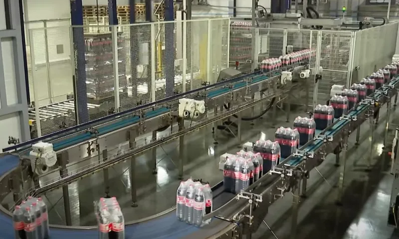 Пробную маркировку соков, газировок и других сладких напитков начали в России