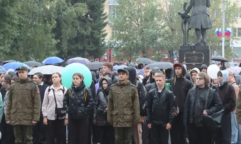 Память жертв трагедии в Беслане почтили сегодня в Барнауле