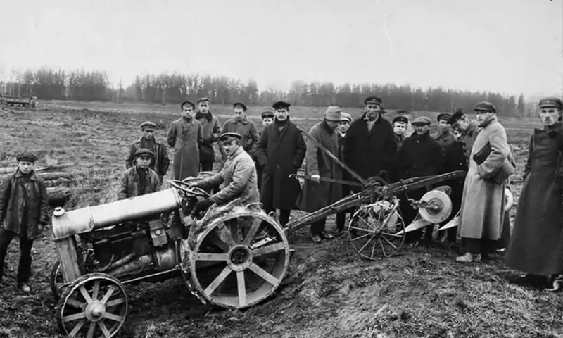 Отечественному тракторостроению – 100 лет. Как Алтайский край вносит вклад в развитие отрасли