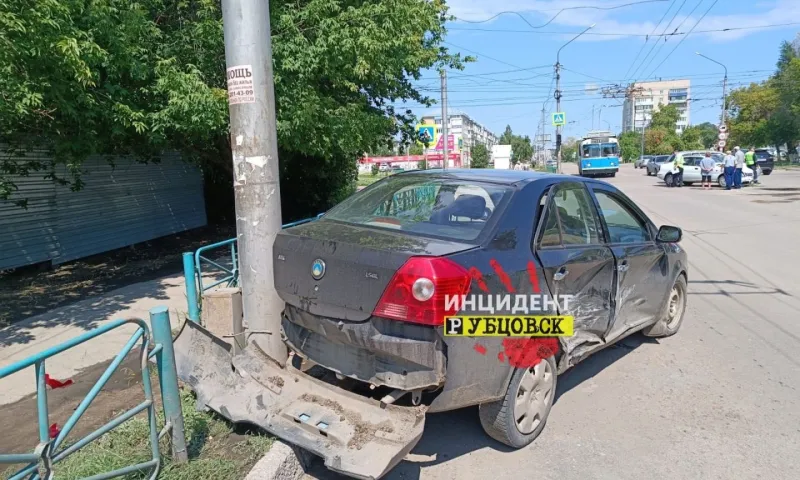 ДТП с пострадавшими произошло в Рубцовске