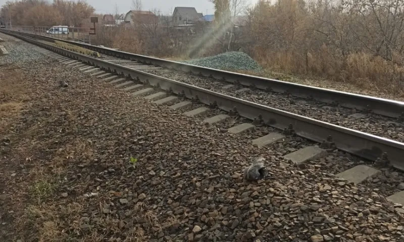 30-летний мужчина попал под поезд в Алтайском крае