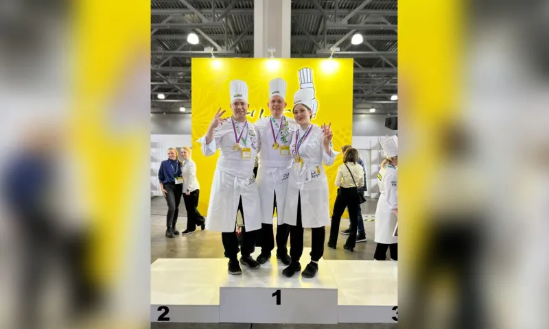 Команда Алтайского края вышла в финал всероссийского кулинарного чемпионата