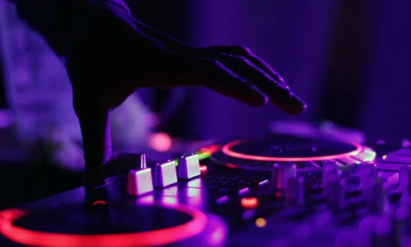 DJ-шоу состоится в рамках международных соревнований по гребле в Барнауле