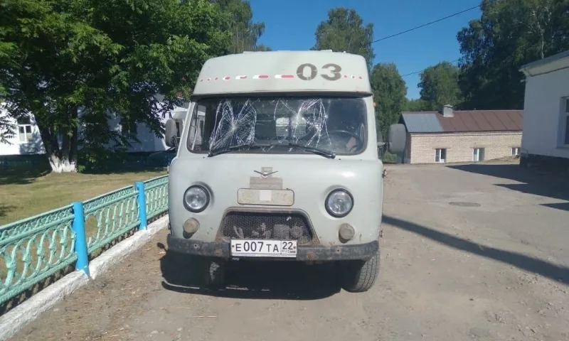 Расследование уголовного дела о нападении на фельдшера скорой помощи в Алтайском крае поставил на контроль председатель Следственного комитета России