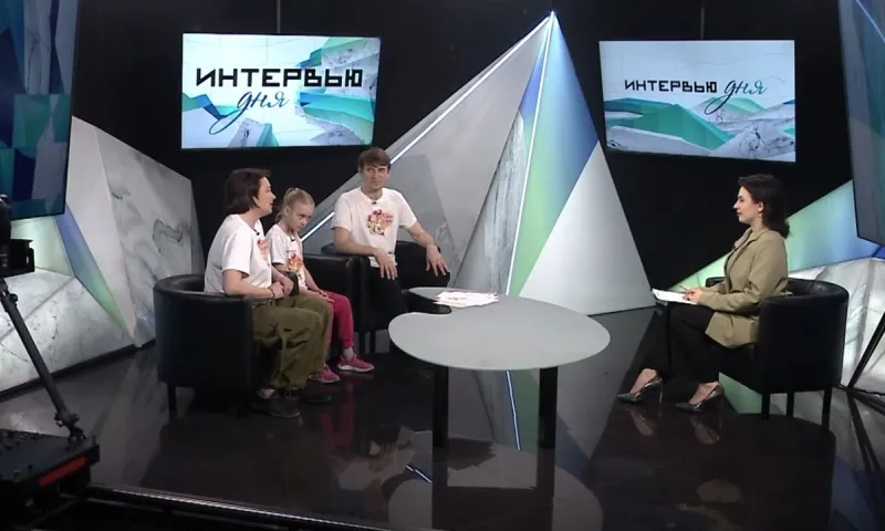 Семья Копыловых: о фестивале кукольных театров «Люди и куклы» в Белокурихе