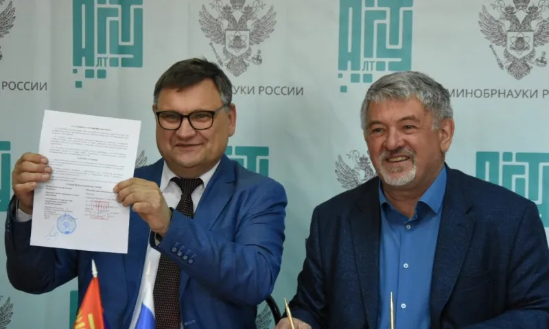 Школьники Монголии планируют поступать в политех Алтайского края