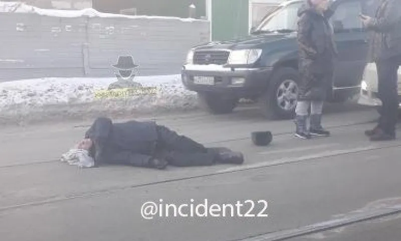 Мужчину сбили на пешеходном переходе в Барнауле