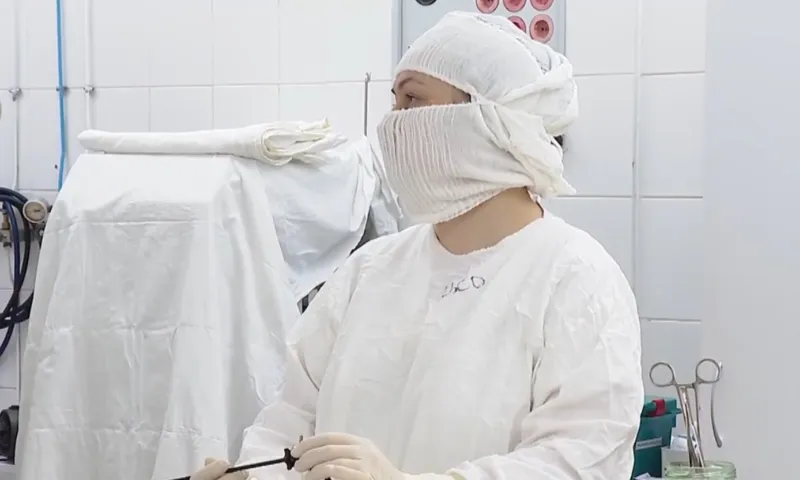 Барнаульские операционные медсестры рассказали о своей работе в канун профессионального праздника