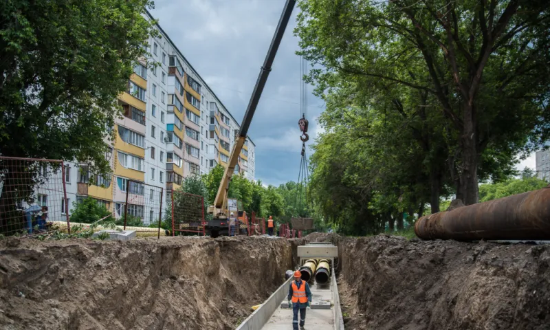 17 участков теплотрасс полностью переложили в Барнауле