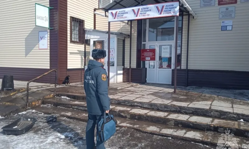 Более тысячи пожарных и 550 единиц техники обеспечивают безопасность на выборах в Алтайском крае
