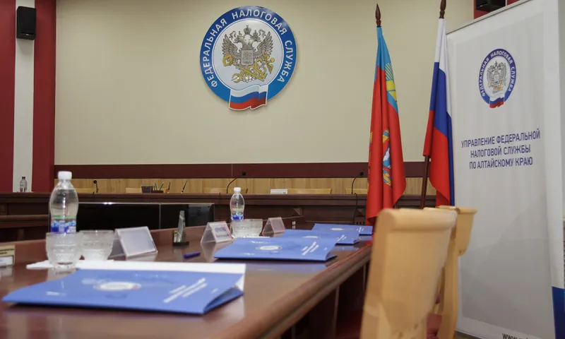 Кто в Алтайском крае перечислил больше всего налогов в 2021 году