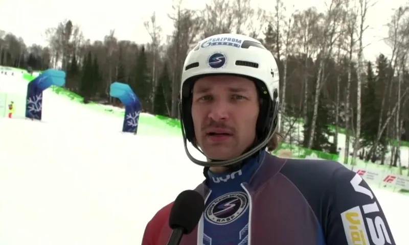 Алтайский горнолыжник Семён Ефимов стал победителем этапа Кубка России