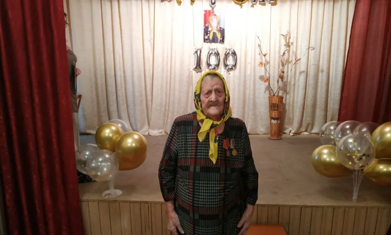 Жительница Мамонтовского района отпраздновала 100-летний юбилей