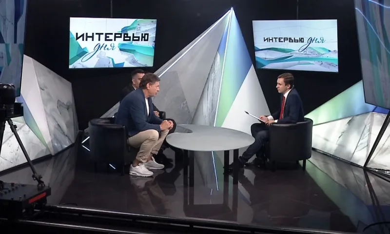 Николай Гуляев и Иван Башков: о развитии конькобежного спорта на Алтае