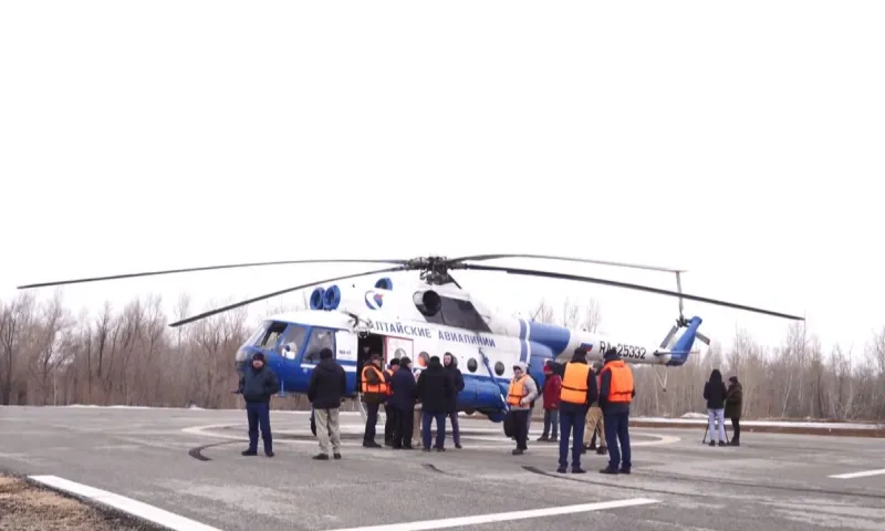 Специалисты ГОЧС Алтайского края провели тренировку по взрывным работам над акваторией реки Оби