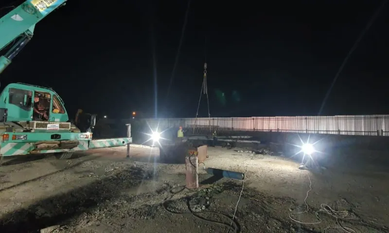 Пролёты моста на Новом рынке в Барнауле начали демонтировать