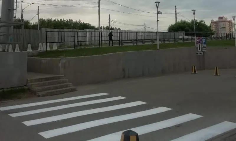 На Новом рынке в Барнауле организовали подход к путепроводу