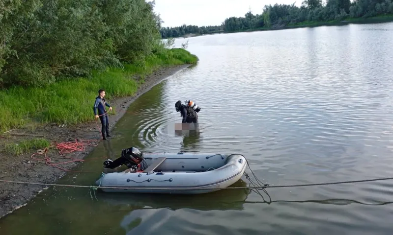 Тело мужчины нашли в реке Оби 