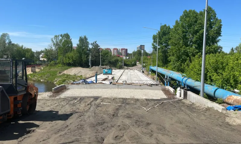 Мост через Барнаулку в микрорайоне Булыгино готовят к вводу в эксплуатацию