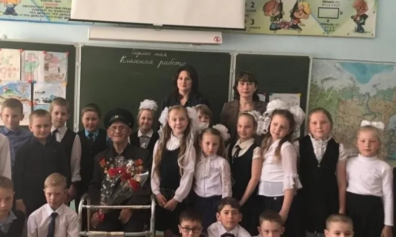 Второклассники встретились с ветераном Великой Отечественной войны в Алтайском крае