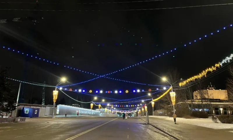 Стала известна дата открытия новогоднего городка на площади Сахарова в Барнауле