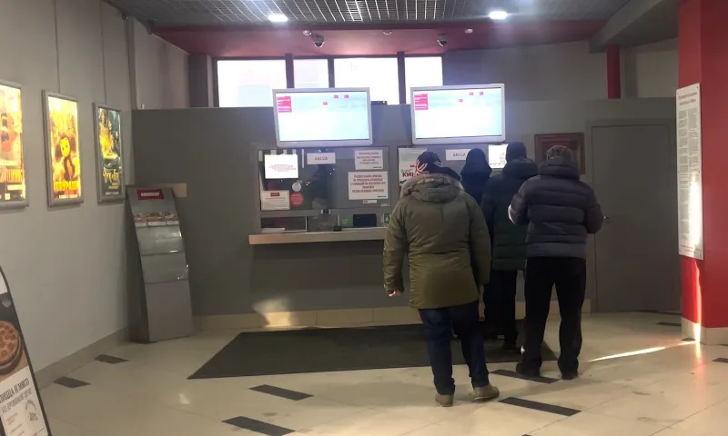 Купили в Казахстане, распространили по СНГ. Как долгожданный голливудский фильм «Аватар 2» мог попасть в кинотеатры Барнаула