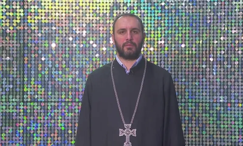 Новогоднее поздравление настоятеля Церкви Святой Рипсиме иерея Маштоц Акопяна