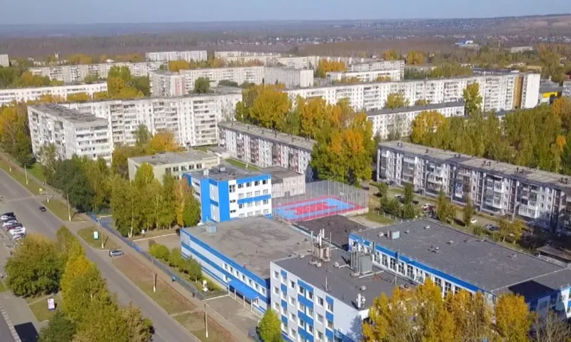 Почти 10 миллиардов рублей вложили в строительство и ремонт больниц и школ Алтайского края в 2022 году