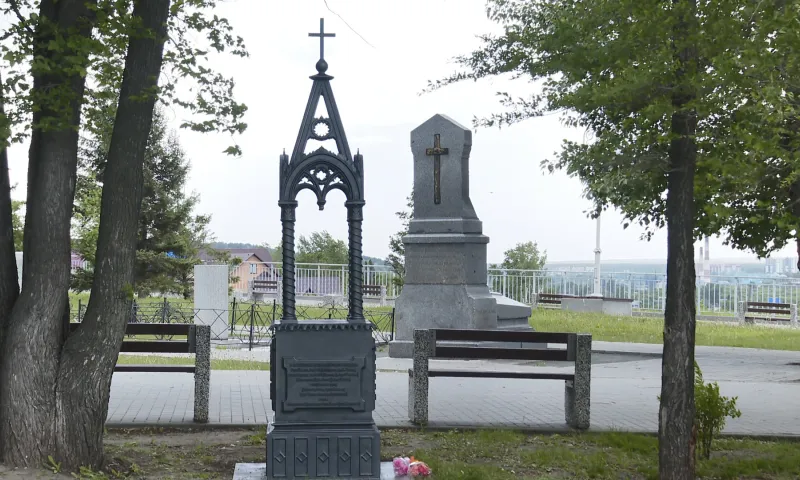 Памятник первому учёному-археологу Алтая Густаву Менье торжественно открыли сегодня в Барнауле