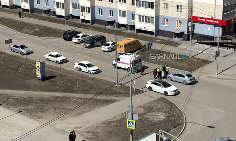 Ребёнка на самокате сбили в Барнауле
