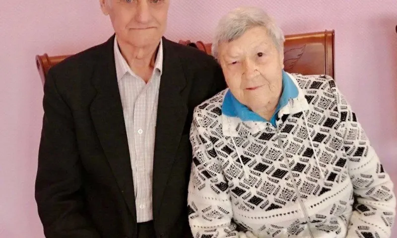 65-летие совместной жизни отпраздновали супруги Брыксины из Смоленского района