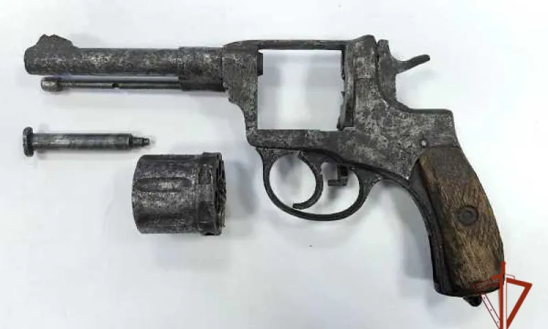 Росгвардия передала фонду Алтайского краеведческого музея исторические находки