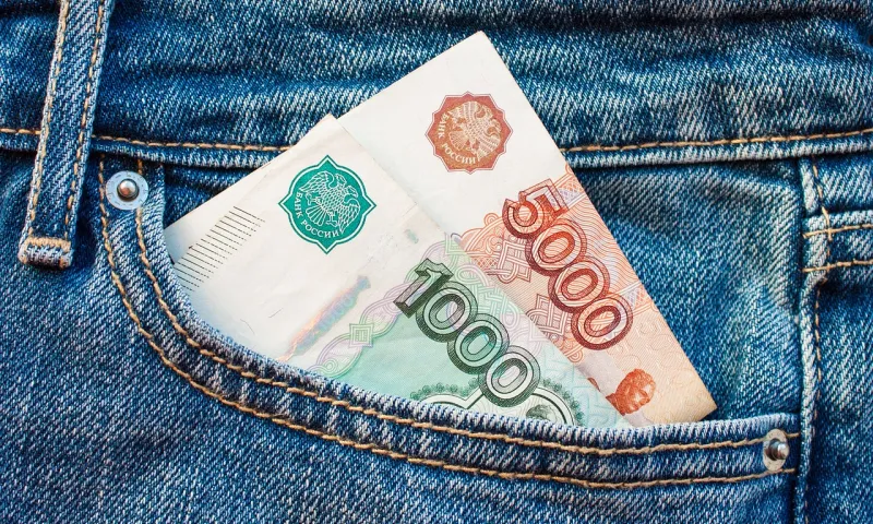 ВЦИОМ: россияне не готовы отказаться от бумажных денег