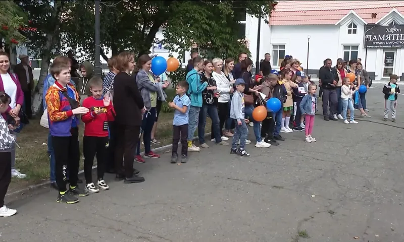 Шинный завод организовал праздник для детей ко Дню знаний в Барнауле