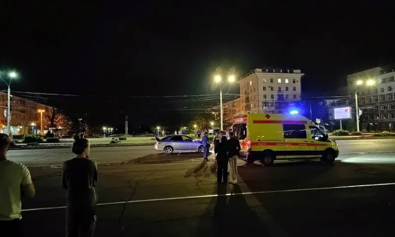 50-летний мужчина погиб в ДТП этой ночью в центре Барнаула